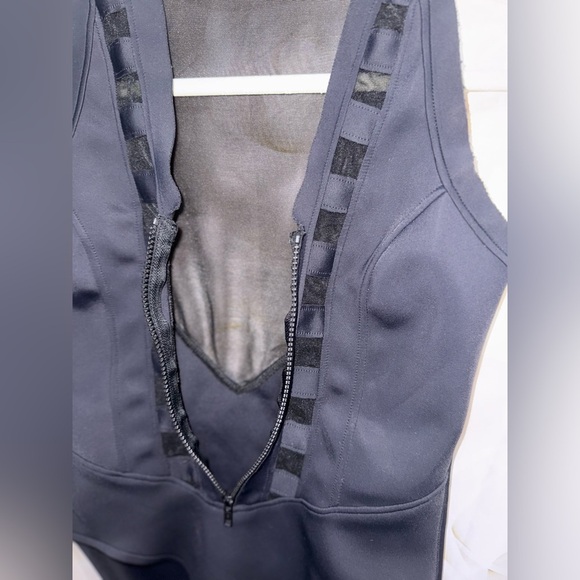 MagicSuit  Scuba Daniella Tummy Control Zip Up One Piece Mesh cutouts  Black 8 - Picture 11 of 15